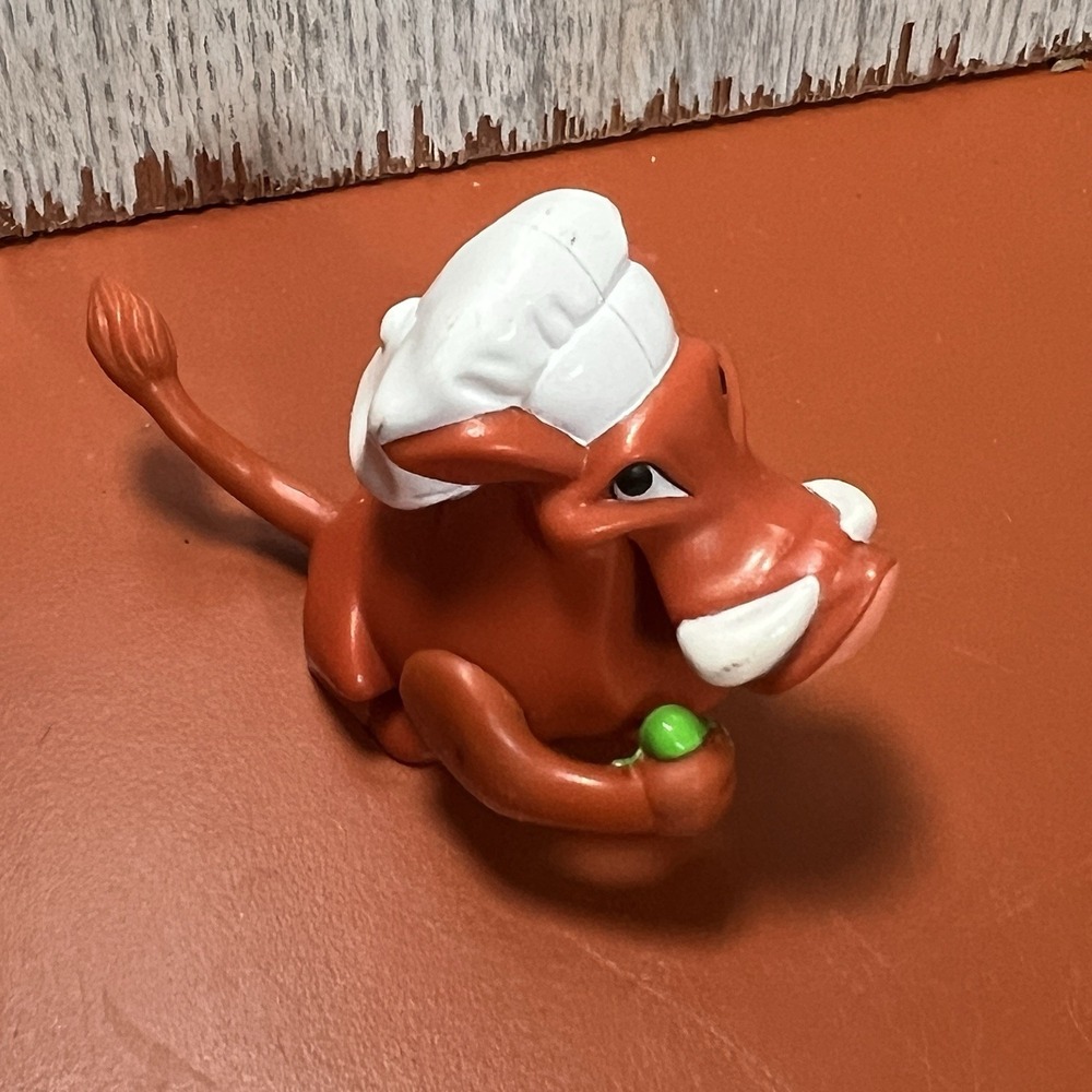 Disney-Lion King-Bug Munching Chef‎ Pumbaa-2" Tall-1996-Disney-Vintage